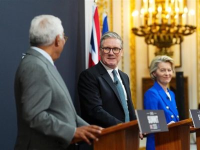 انگلیس و اتحادیه اروپا: برای حل موضوع هسته‌ای ایران به مسیر مذاکره پایبندیم