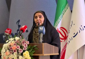 در نشست صمیمی مشاور وزیر راه‌ و شهرسازی با مدیرکل امور بانوان و خانواده کردستان مطرح شد؛به زنان سرپرست خانوار مسکن آماده اهدا شود