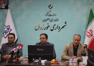 خورزوق، مکتب قلمکار و همدلی؛ جشنواره فرهنگی شهر با رونمایی از طرحهای بزرگ و گویش کهن