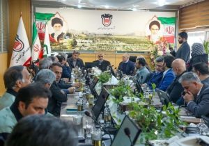 تأکید نایب‌رئیس مجلس بر ضرورت رسیدگی فوری به مشکلات ذوب‌آهن اصفهان